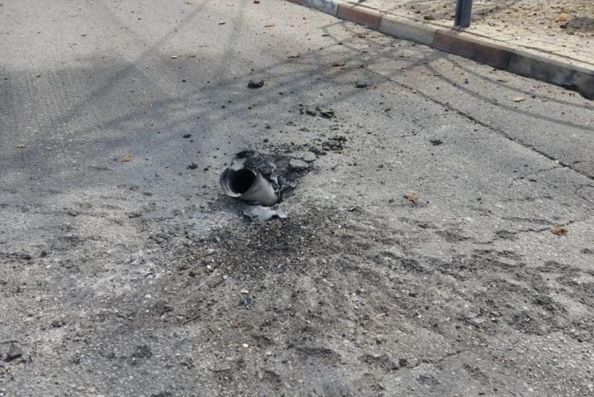 لحظة إطلاق صاروخ القبة الحديدية