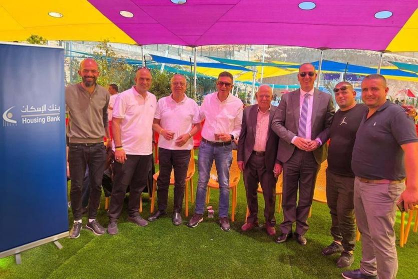 جانب من حفل تكريم موظفي شركة كهرباء القدس