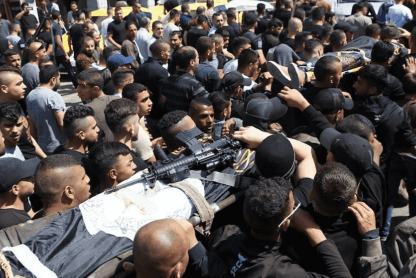 تشييع جثماني الشهيدين قطنات وكميل