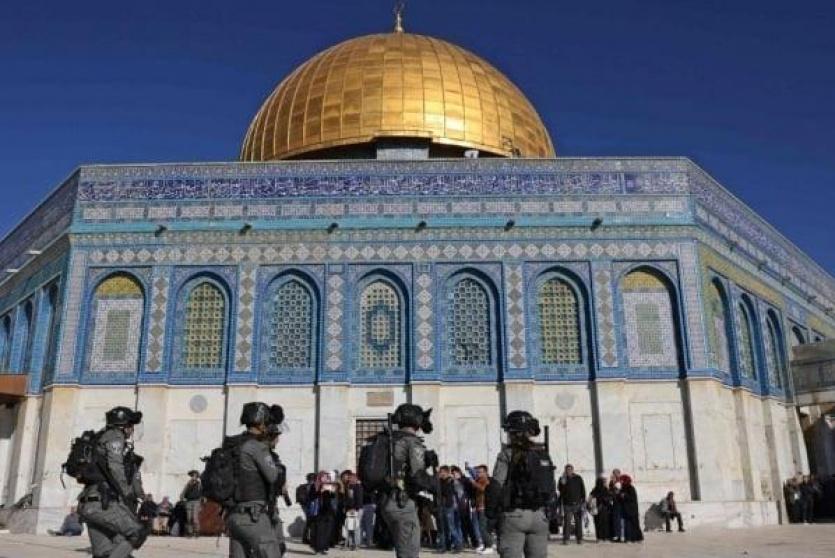 الاحتلال يقتحم مصلى قبة الصخرة