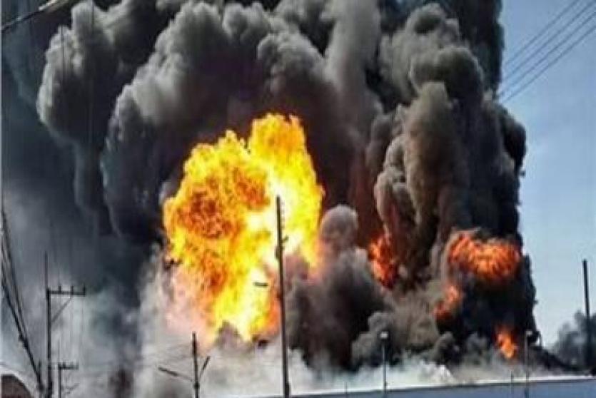 انفجار مستودع للألعاب النارية 