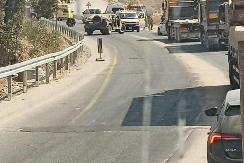 من مكان عملية إطلاق النار في الخليل