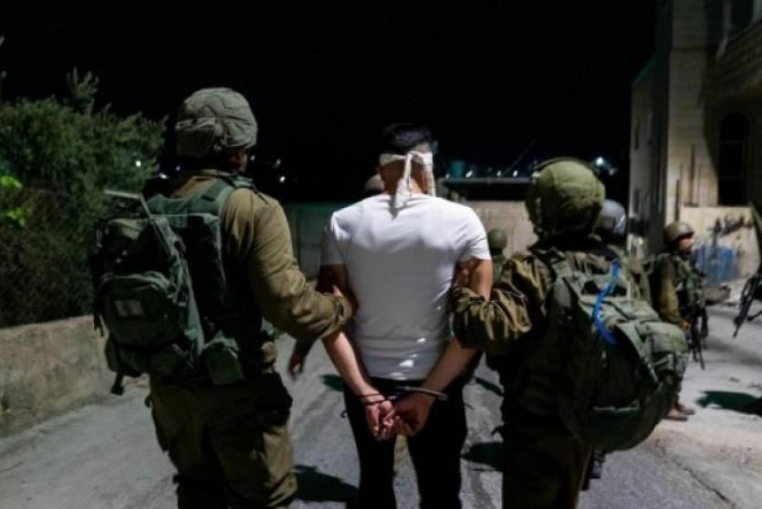 الاحتلال يعتقل شابا من مخيم عايدة شمال بيت لحم