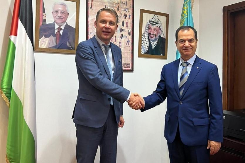 السفير منتصر أبو زيد خلال استقبال نظيره الليتواني الجديد