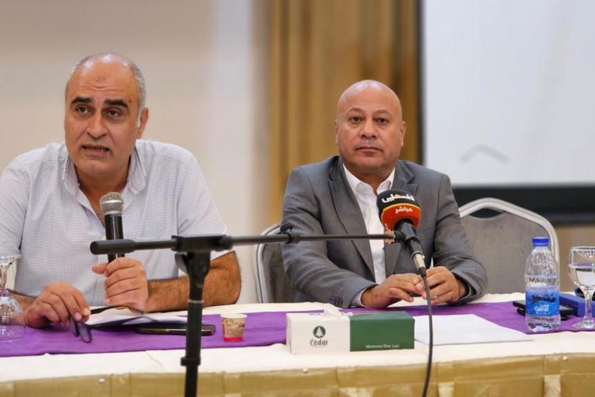 جانب من جلسة حوارية حول 