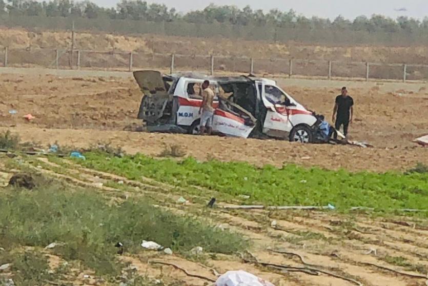 الصحة بغزة تحذر من استمرار الاحتلال استهدافه المباشر لسيارات الإسعاف
