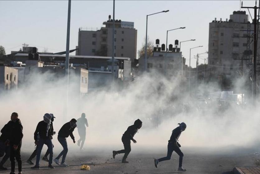 مواجهات مع قوات الاحتلال -أرشيف-