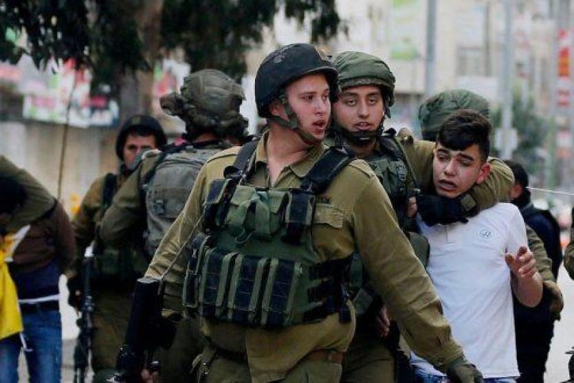 الاحتلال يعتقل 6025 مواطنا من الضفة منذ السابع من تشرين الأول