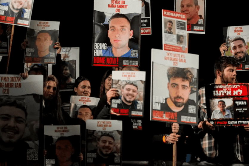 احتجاج عائلات أسرى اسرائيليين - ارشيف