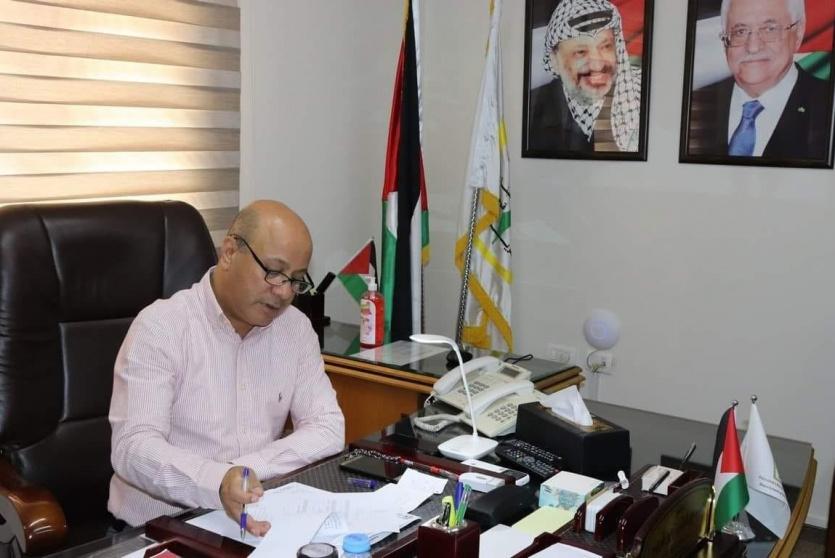 أحمد أبو هولي