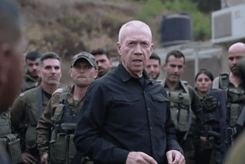 يوآف غالانت- ارشيف 