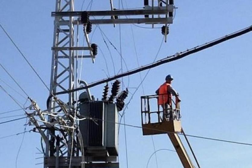 طوقم شركة كهرباء القدس - ارشيفية