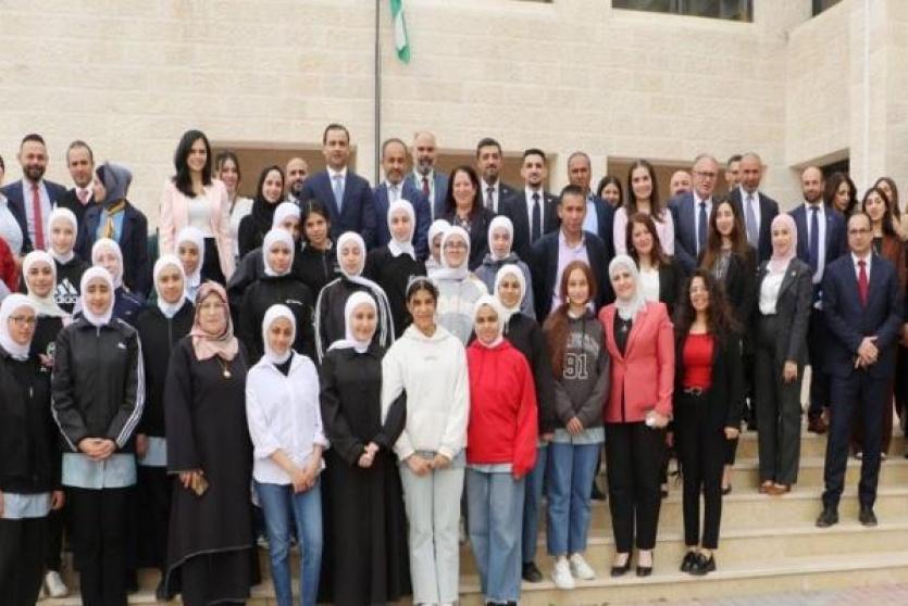 إطلاق فعاليات الأسبوع المصرفي للأطفال والشباب 2025