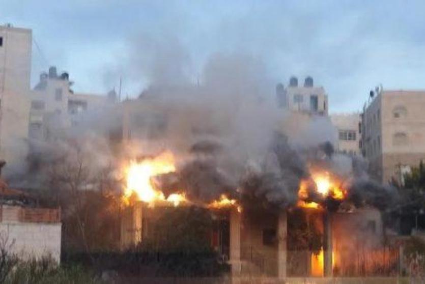 من مكان التفجير