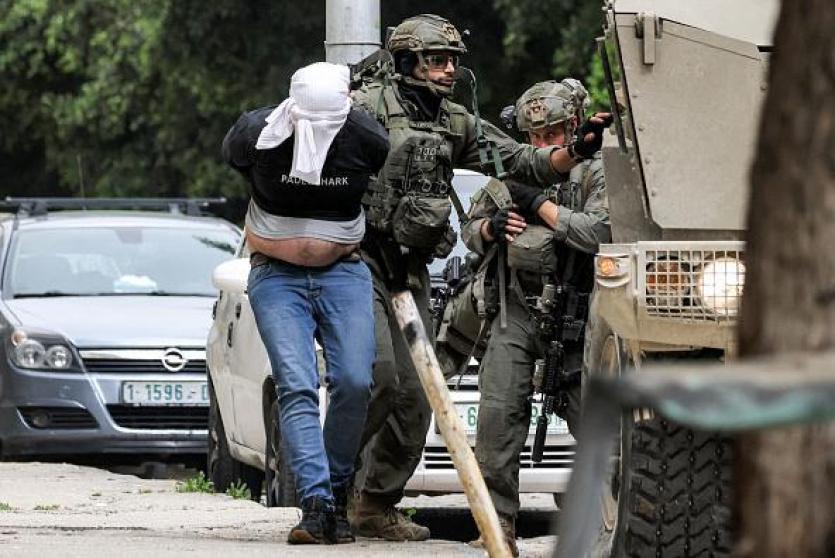 اعتقال مواطن -أرشيف-