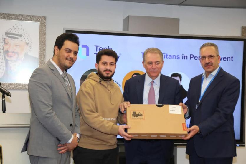 جانب من الورشة