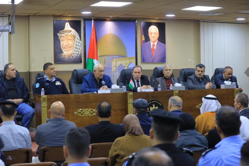 وزير الداخلية يطّلع على الوضع العام في محافظة طولكرم