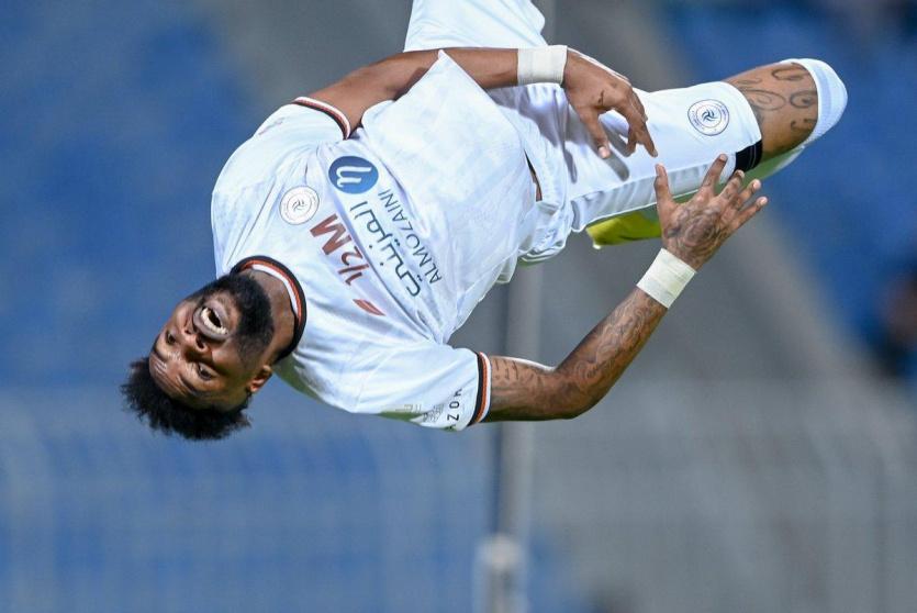 أرون بوبيندزا