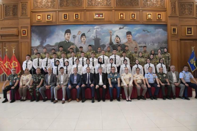 خلال الزيارة 