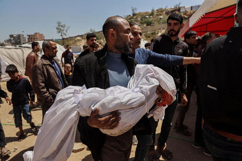 غزة تحت القصف - ارشيف 