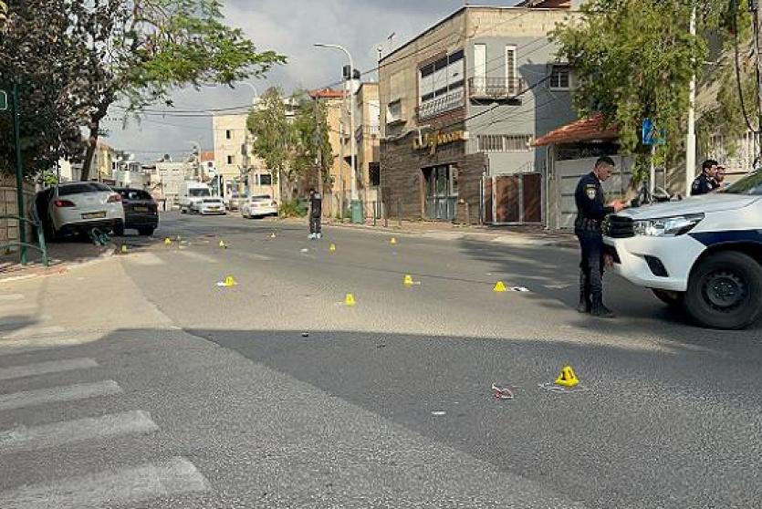 من مكان وقوع الجريمة