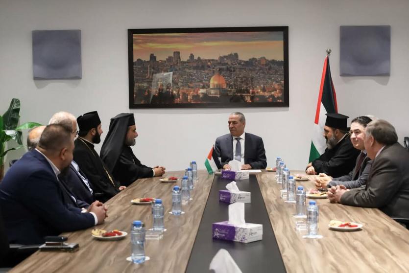 الشيخ يستقبل وفدا من ممثلي الكنائس في محافظة رام الله والبيرة