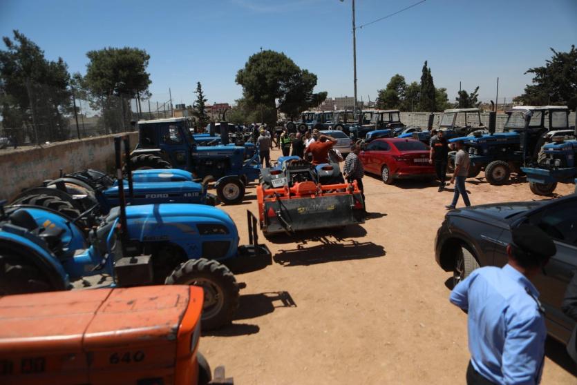 "النقل والمواصلات": إطلاق المرحلة الجديدة من الخطة الوطنية لترخيص المركبات الزراعية