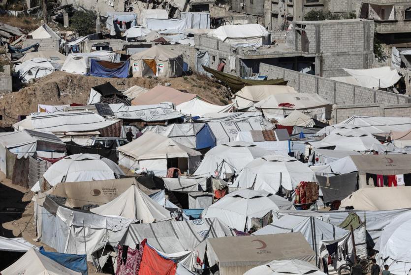 مخيم للنازحين في غزة