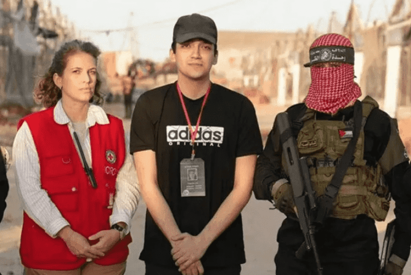 الأسير المفرج عنه عيدان ألكسندر