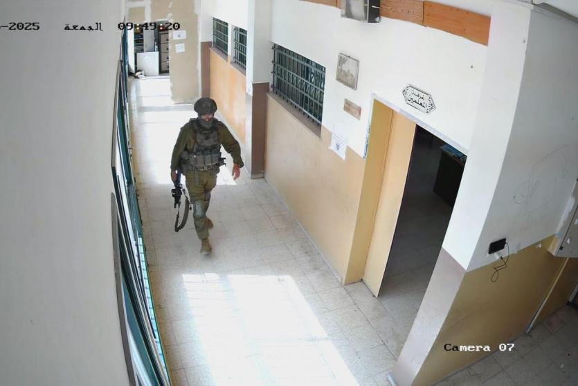 من اقتحام الاحتلال للمدارس