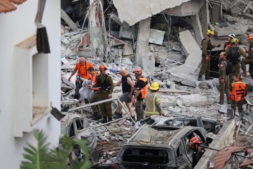 آثار القصف الإيراني في تل أبيب