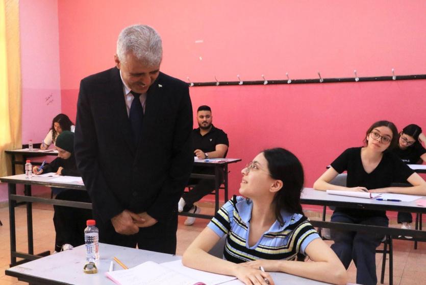 وزير التربية خلال الجولة التفقدية