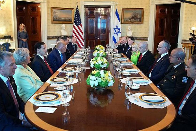 جانب من الاجتماع في البيت الأبيض