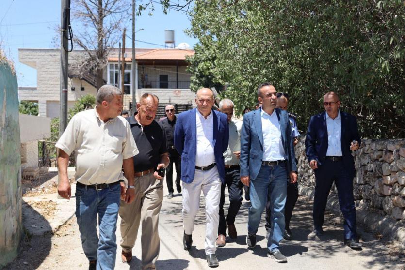 وزير السياحة والآثار خلال الجولة التفقدية