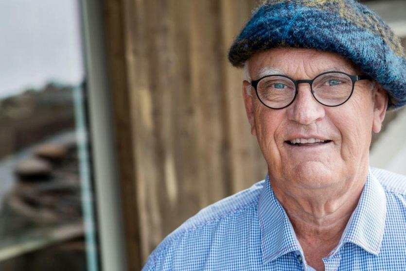 الملياردير السويدي روجر أكيليوس