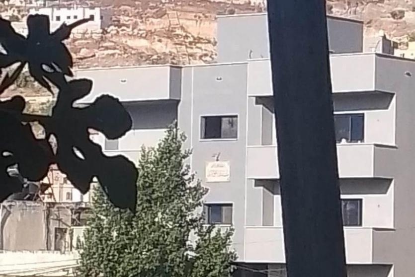 البناية المستهدفة في اللبن الشرقية