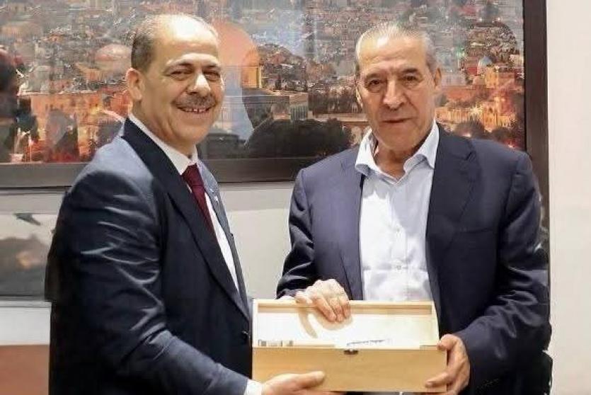 الشيخ يلتقي فعاليات محافظة سلفيت