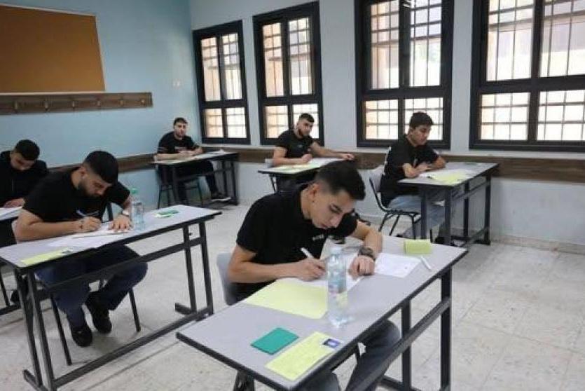 طلبة يتقدمون لامتحان التوجيهي - ارشيفية