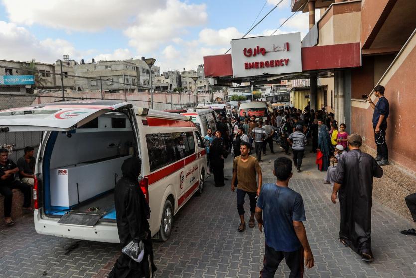 نقل شهداء وجرحى في غزة 