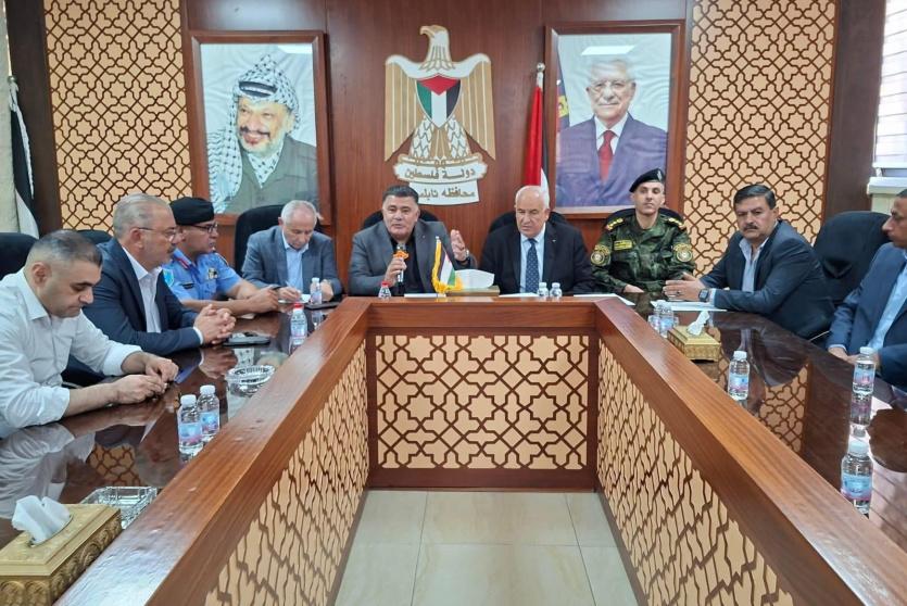 وزير الداخلية يتفقد محافظة نابلس