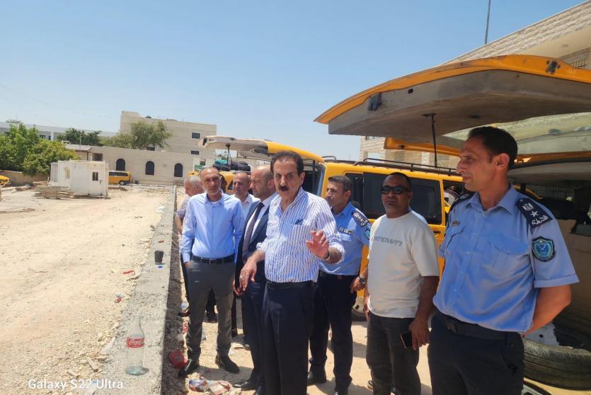 إنهاء أزمة النقل على المعابر