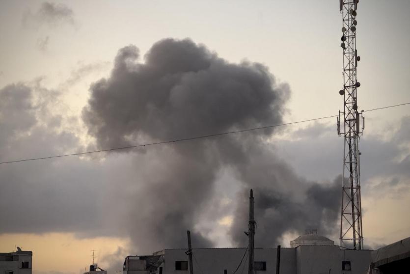 قصف غزة -ارشيف-