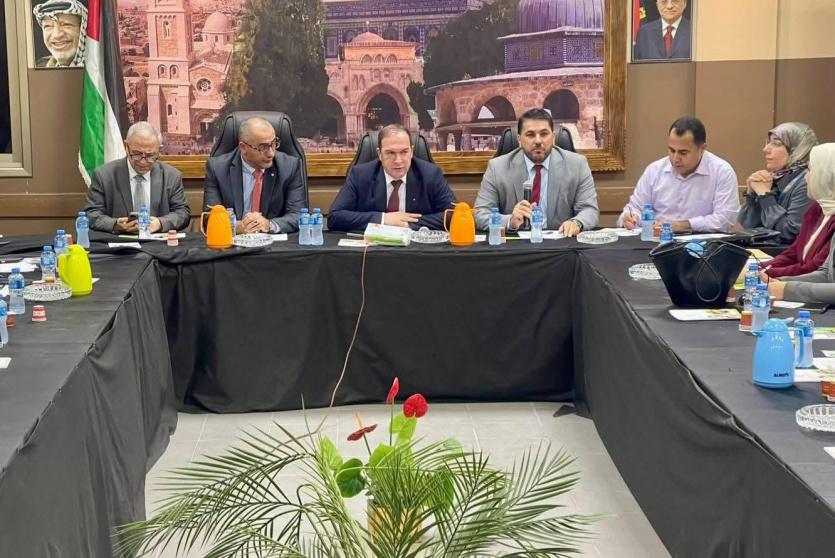 اتحاد الصناعات الغذائية ينفذ ورشة عمل متخصصة ضمن مشروع "الوظائف الخضراء وفرص الدخل المستدام للشابات والشباب الفلسطينيين في قطاع الأعمال الزراعية والأغذية"