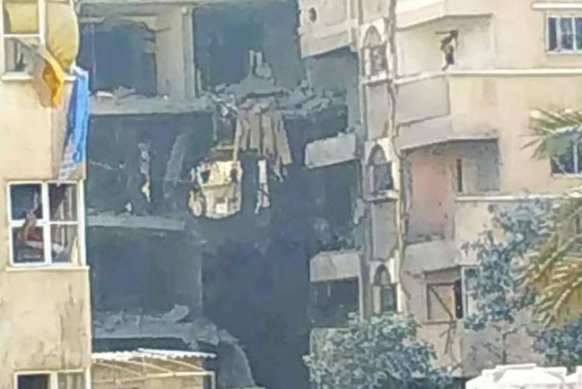 قصف مقر شركة توزيع كهرباء محافظات غزة 