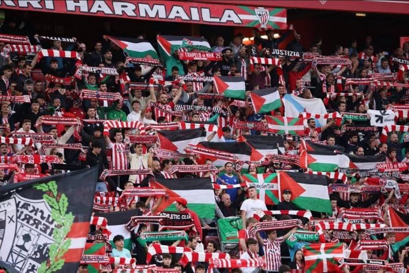 نادي أتلتيك بلباو الاسباني يتضامن مع فلسطين ويدعو لوقف الابادة