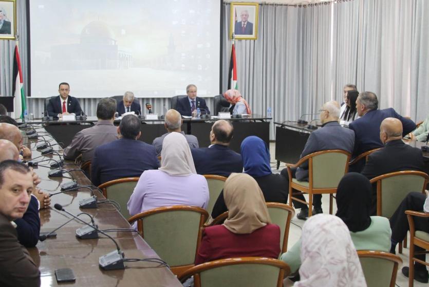 جانب من المؤتمر 