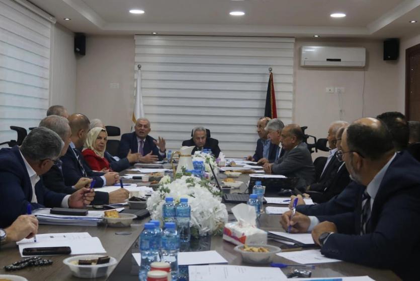 لجنة صياغة الدستور في اجتماعها الخامس تناقش طبيعة النظام السياسي الفلسطيني