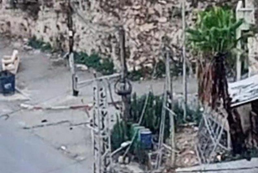 الاحتلال يعتقل شابين من نابلس