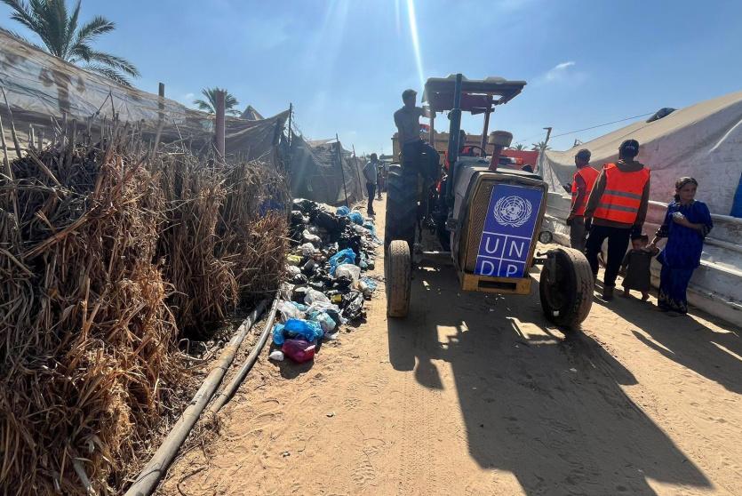 إدارة النفايات في غزة تحدٍ أساسي لإعادة الإعمار