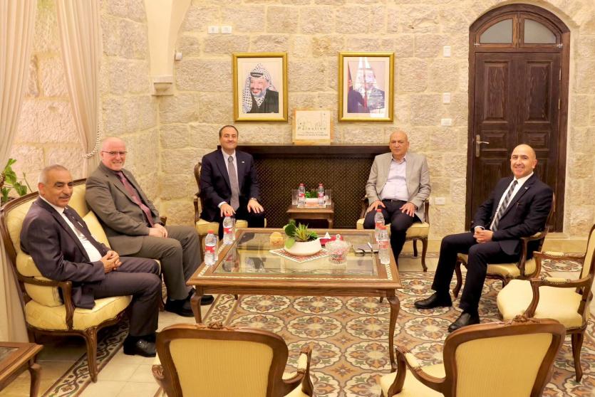 فلسطين ومالطا تبحثان آفاق التعاون الثنائي في مجالي السياحة والتراث الثقافي